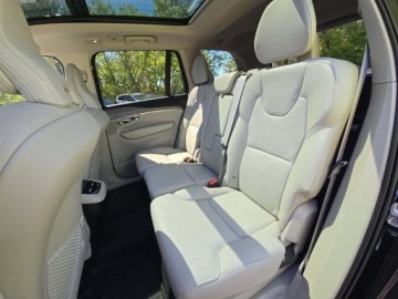Volvo XC90 II 2023 Volvo XC 90 B5 Plus 7-Passenger 2023 2.0 Benzyna 247KM, zdjęcie 11