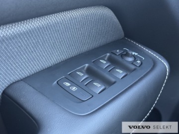 Volvo XC60 II Crossover Plug-In Facelifting 2.0 T8 455KM 2024 Volvo XC 60 T8 Plug-In | AWD | Ultra Dark | FV23%, zdjęcie 32