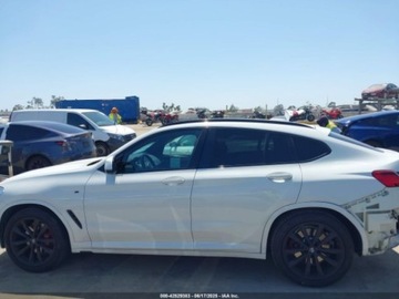 BMW X4 G02 2021 BMW X4 xDrive30i 2021 2.0l 2.0 Benzyna 248KM, zdjęcie 2