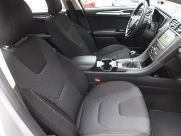 Ford Mondeo V Kombi 2.0 TDCi 180KM 2016 Ford Mondeo 2.0 TDCI, 177 KM, Navi, Klima, zdjęcie 8