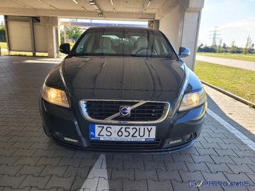 Volvo S40 II 2.0 145KM 2010 Volvo S40 2.0i bardzo ladne Bezwypadkowe 2.0 Benzyna 145KM, zdjęcie 15