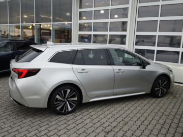 Toyota Corolla XII TS Kombi Facelifting 1.8 Hybrid 140KM 2026 Od ręki - Style 1.8 Hybrid 140KM | Podgrzewane fotele!, zdjęcie 2