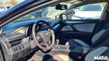 Toyota Avensis III Wagon Facelifting 2015 1.8 Valvematic 147KM 2016 Toyota Avensis 1.8BENZ Automat Navi kamera climatronic 100 bezwypadek 1.8, zdjęcie 19