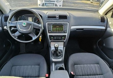 Skoda Octavia II Kombi 1.2 TSI 105KM 2010 Skoda Octavia Skoda Octavia 1.2 Benzyna 105KM, zdjęcie 4