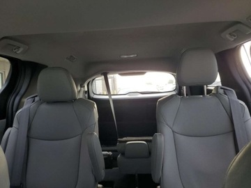 Toyota Sienna III 2025 Toyota Sienna XLE 2025 2.5l 2.5 Hybryda 245KM, zdjęcie 10