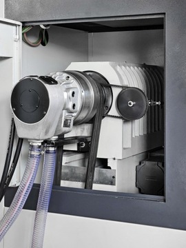 Токарный станок с ЧПУ по металлу с плоской станиной 400x1000, гидравлический патрон и задняя бабка