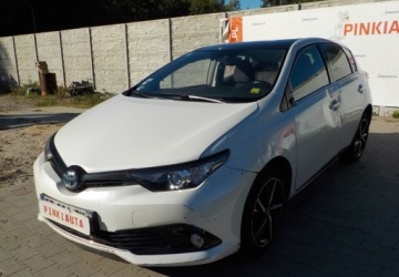 Toyota Auris II 2018 Toyota Auris Okazja 1.8 Hybryda 100KM, zdjęcie 5