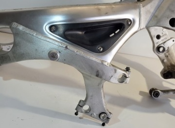 Рама + документы ФРАНШИЗА Yamaha YZF R6 1998-2002r