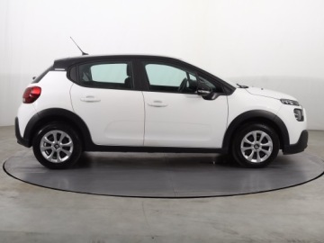 Citroen C3 III Hatchback Facelifting 1.2 PureTech 83KM 2021 Citroen C3 1.2 PureTech, Salon Polska, zdjęcie 5