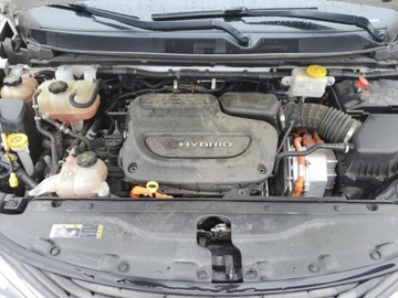 Chrysler Pacifica II 2017 Chrysler Pacifica Ehybrid Platinum 2017 3.6l 3.6 Hybryda 260KM, zdjęcie 6