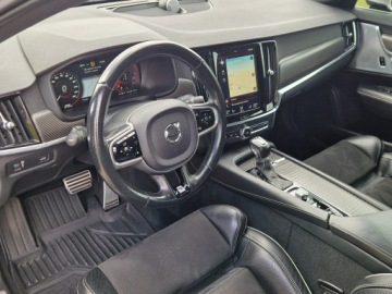Volvo V90 II Kombi 2.0 D4 190KM 2017 Volvo V90 2.0d 190KM Polestar AWD R Design Bogate, zdjęcie 17