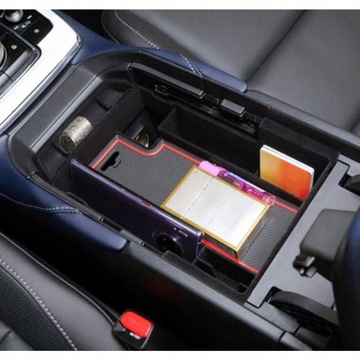 SKŘÍŇKA W OPĚRADLU DO MAZDA CX30 2020 2021
