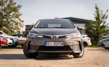 Toyota Corolla XI Sedan 1.6 Valvematic 132KM 2016 Toyota Corolla Toyota Corolla XI 1.6 132KM 1.6 Benzyna 132KM, zdjęcie 2