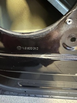 DVEŘE PRAVÉ ZADNÍ SKODA ENYAQ IV 2022 5LG833312