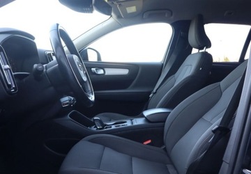 Volvo XC40 2021 Volvo XC 40 B4 197KM MOMENTUM Salon PL I Wlasciciel Serwis ASO Gwarancj F, zdjęcie 13
