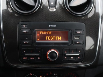 Dacia Logan II Sedan Facelifting 1.2 Sce 73KM 2017 Dacia Sandero 1.2 16V, Salon Polska, Serwis ASO, zdjęcie 14