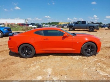 Chevrolet Camaro VI Coupe 3.6 335KM 2019 Chevrolet Camaro 1lt, 2019r., 3.6L 3.6 Benzyna 335KM, zdjęcie 4