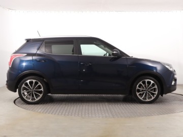  SsangYong Tivoli 1.6 e-XGi, Salon Polska, Navi, zdjęcie 5