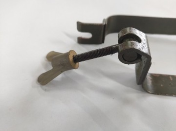 ЗАЖИМ АККУМУЛЯТОРНЫЙ М-72 К-750 УРАЛ ДНЕПР