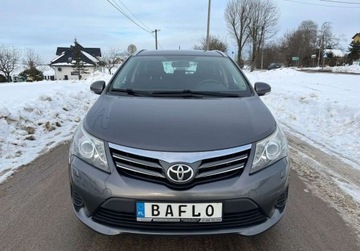 Toyota Avensis III Wagon Facelifting 1.6 Valvematic 132KM 2015 Toyota Avensis 1,6 Benz. 132 KM, Zadbany 1.6 Benzyna 132KM, zdjęcie 5
