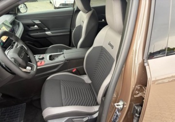Jeep Compass II 2026 Jeep Compass Rata miesieczna tylko 980 zl brutto 1.2 Hybryda 145KM, zdjęcie 4