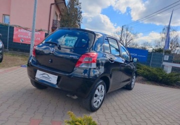 Toyota Yaris II Hatchback 5d 1.0 VVT-i 69KM 2010 Toyota Yaris ZADBANA Brak Korozji Klima Elektryka Gwarancja Benzyna, zdjęcie 9