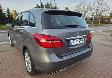 Mercedes Klasa B W246 Sports Tourer 200 BlueEFFICIENCY 156KM 2015 Mercedes-Benz Klasa B 1.6Benzynaniski przebiegZarejestrowana w Polsce 1.6, zdjęcie 5