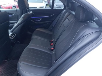 Mercedes Klasa E W213 Limuzyna 2.0 220d 194KM 2017 Mercedes-Benz Klasa E 220 d 4-Matic Exclusive W213, zdjęcie 13