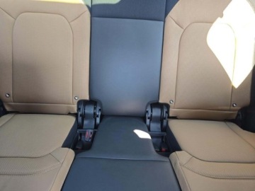 Land Rover Defender IV (L663) 2026 Land Rover Defender 130 X 2026 3.0 Benzyna 395KM, zdjęcie 12
