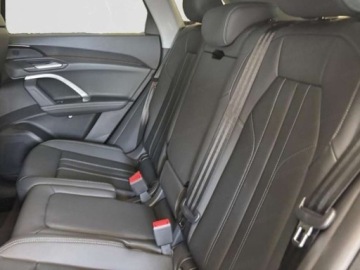 Audi Q5 II SUV Facelifting 2.0 40 TDI 204KM 2026 AUDI Q5 TDI quattro S line Suv 2.0 (204KM) 2026, zdjęcie 14