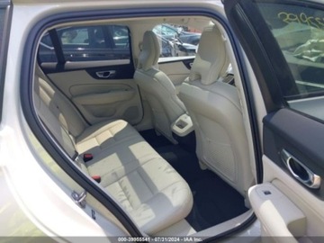 Volvo V60 II  2021 Volvo V60 Cross Country 2021r, Cross Country, 4x4, 2.0L 2.0 Benzyna 250KM, zdjęcie 11