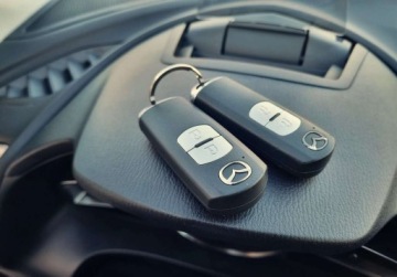 Mazda 3 III Hatchback Facelifting 1.5 SKYACTIV-D 105KM 2018 Mazda 3 SLICZNA 1.5 Diesel BOGATA Wyjatkowa SERWIS 2019r Zadbana RED SOUL, zdjęcie 15