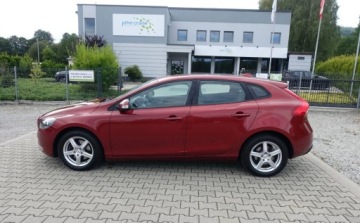 Volvo V40 II Cross Country D2 115KM 2014 Volvo V40 1.6D 115KM Automat Klimatronik Nawigacja Gwarancja Nowe Opony 1.6, zdjęcie 34