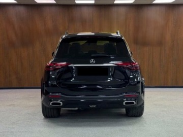 Mercedes GLE V167 SUV Facelifting 3.0 450d 367KM 2026 MERCEDES-BENZ GLE 450 d 4-Matic AMG Line 3.0 (367KM) 2026, zdjęcie 2
