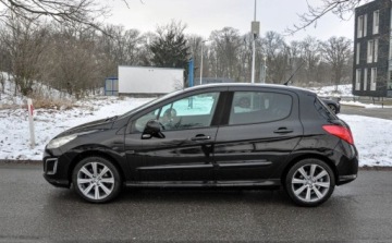 Peugeot 308 I Hatchback 5d 1.6 VTi 120KM 2011 Peugeot 308 Bezwypadkowy Lift 2011 r. Skory 1.6 Benzyna 120KM, zdjęcie 1