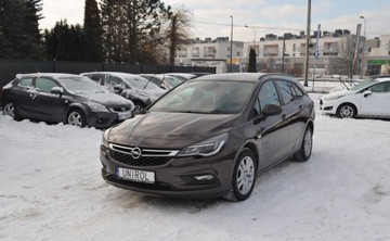 Opel Astra K Sports Tourer 1.4 Turbo 150KM 2016 Opel Astra 1.4 Benzyna AUTOMAT Nawigacja Radar ACC Cz. Parkowania 1.4