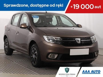 Dacia Logan II 2017 Dacia Sandero 1.2 16V, Salon Polska