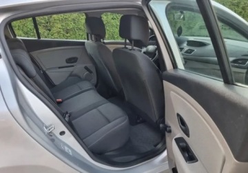 Renault Megane II Sedan 1.6 16V 110KM 2009 Renault Megane Renault Megane Renault Megane 1.6I 110PS Zadbane 1.6 Benzyna, zdjęcie 20