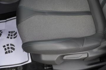 Peugeot 5008 II 2022 Peugeot 5008 LiftingPol SkoraNaviKameraAsystenty7 Foteli180KMBezwypadkowy, zdjęcie 13