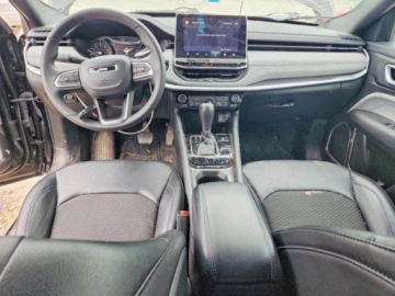 Jeep Compass II 2024 Jeep Compass Latitude 2024 2.0 Benzyna 200KM, zdjęcie 8