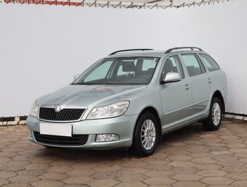 Skoda Octavia II Kombi 1.6 TDI CR DPF 105KM 2009 Skoda Octavia 1.6 TDI, Salon Polska, Klima, zdjęcie 1