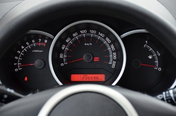 Kia Venga Mikrovan 1.4 DOHC CVVT 90KM 2010 ZAREJESTROWANA 1.4i 90KM NOWY ROZRZĄD! KLIMA GWARANCJA, zdjęcie 27