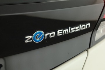 Nissan Leaf II Hatchback Elektryczny 40kWh 150KM 2018 Nissan Leaf 40 kWh, SoH 86%, Salon Polska, zdjęcie 12
