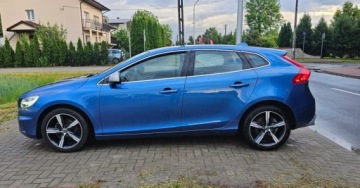 Volvo V40 II Hatchback Facelifting 2.0 D2 120KM 2018 Volvo V40 2.0 d R-desing skora alkantara 2.0 Diesel 120KM, zdjęcie 7