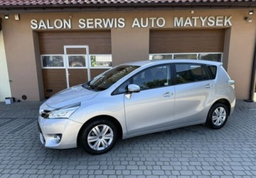 Toyota Verso Minivan Facelifting 1.6 D-4D 112KM 2017 Toyota Verso 1,6 112KM Klima Kamera Navi 7-osobowy 1.6 Diesel 112KM