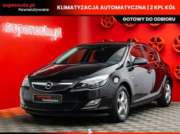 Opel Astra J Hatchback 5d 1.4 Turbo ECOTEC 140KM 2010 OPEL Astra 1.4 T Sedan 140KM 2010