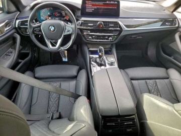 BMW Seria 5 G30-G31 2021 BMW Seria 5 530 xi 2021 2.0 Benzyna 248KM, zdjęcie 8
