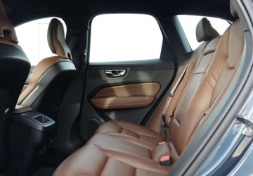 Volvo XC60 II 2021 Volvo XC 60 B4 AWD Diesel Momentum 19714KM Salon POLSKA I Wlasciciel Gwara, zdjęcie 14