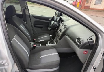 Ford Focus II Kombi 1.6 Duratorq TDCi DPF 109KM 2011 Ford Focus 1.6Tdci 110PS KLIMA Extra stan 110.000 km HIT 1.6 Diesel, zdjęcie 9