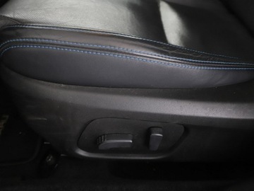 Subaru Levorg Kombi 1.6 GT 170KM 2015 Subaru Levorg 4x4 automat skóra navi klima auto, zdjęcie 38